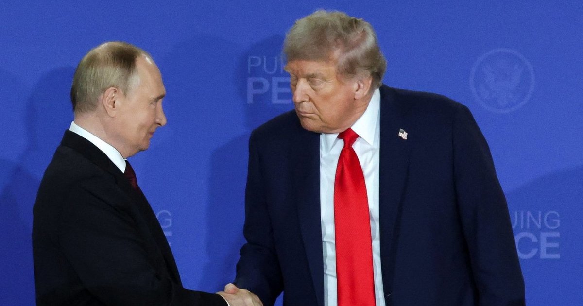 Trumpas nebenori susitikti su Putinu: paaiškėjo, kas jį stabdo