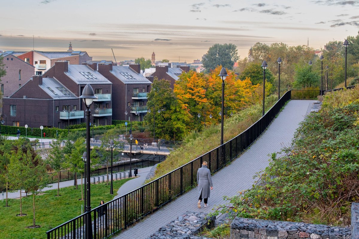 Sinoptikai ironizuoja: mėnuo naujas, bet orai tokie patys