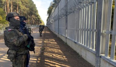 Lenkijos pasieniečiai aptiko tunelį po Lenkijos ir Baltarusijos siena