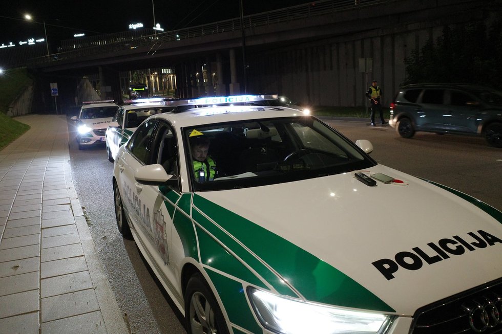 Naktinis reidas Vilniuje (nuotr. Broniaus Jablonsko) Naktinis reidas Vilniuje (nuotr. Broniaus Jablonsko)