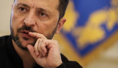 Karas Ukrainoje. Zelenskis: Ukraina ruošia „tolimojo nuotolio sankcijas“ Rusijai - Delfi