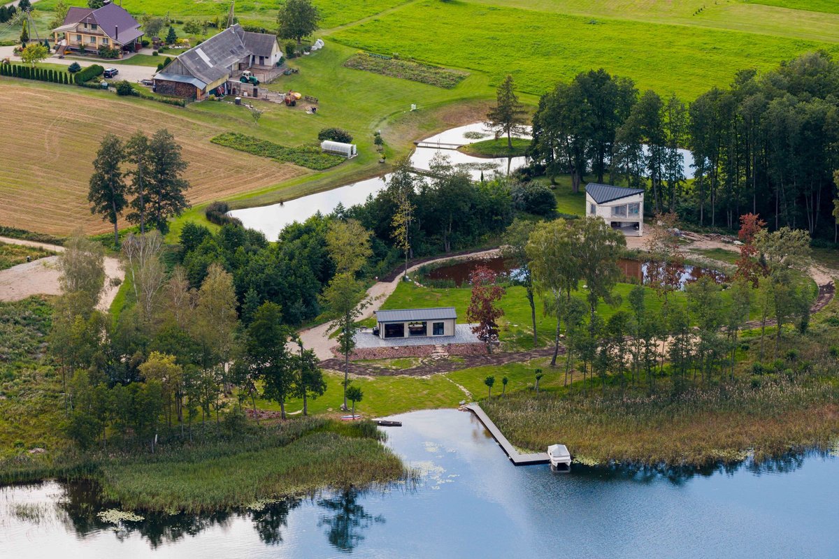 Prie poilsiautojų pamėgto ežero – rimti pažeidimai