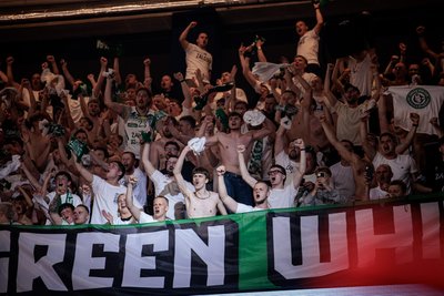 "Green white boys"
