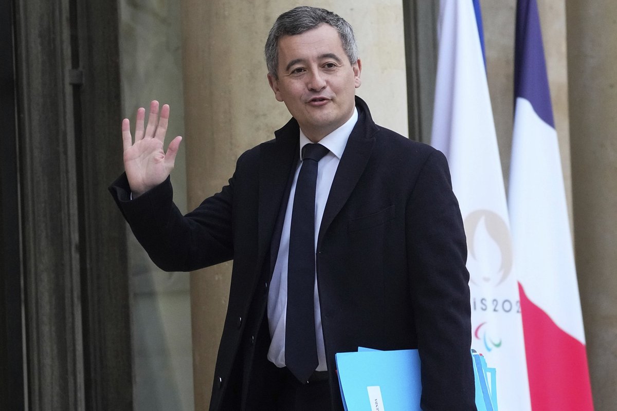 Dešimtys advokatų pateikė skundą prieš Prancūzijos teisingumo ministrą