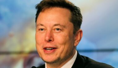 Elonas Muskas numarins „Tesla“? Ekspertas pasidalino negailestinga išvada