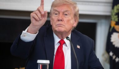Precedento neturinčios taktikos nustebinta Norvegija baiminasi Trumpo atsako - Delfi