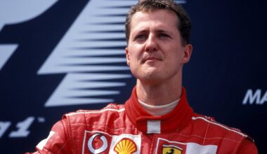 Po tragedijos Michaelis Schumacheris su kai kuo bendrauja, tik ne kalbėdamas, o visai kitaip - Delfi