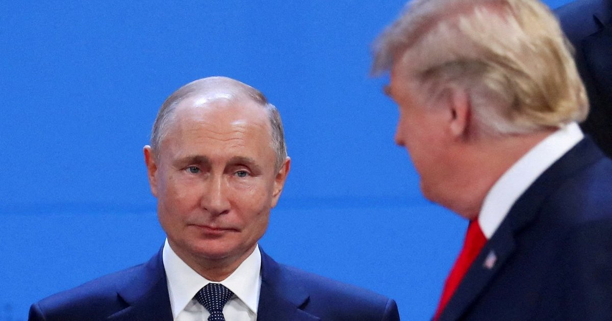 „Vedžioja jį už nosies“: Putino draugai juokiasi iš Trumpo