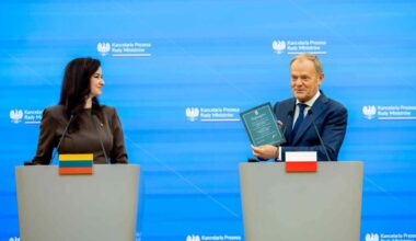 Po kvietimo į Kauną – Donaldo Tusko pagyros premjerei: ji puikiai žino mano aistras - Delfi
