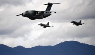 Kam švedams reikia „Embraer“ lėktuvų