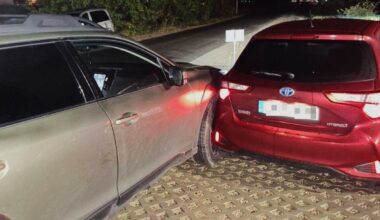 Vilniuje Maroko pilietis pasipriešino pareigūnams – jį vežusi moteris apgadino VSAT automobilį