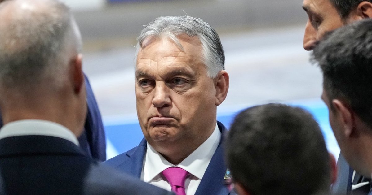 Orbanas: „Lenkijos valdžios protus užkariavo karo psichozė“