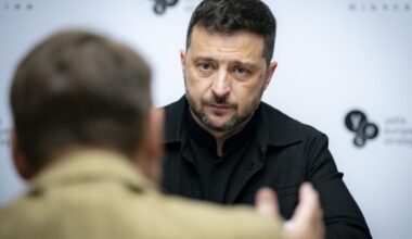 Karas Ukrainoje. Zelenskis apie Rusijos atakas į energetikos objektus: sunku pasakyti, kas bus toliau - Delfi