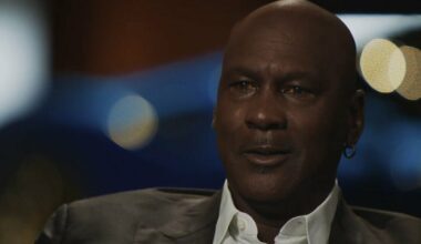 Susigraudinę Michaelas Jordanas: „Norėčiau išgerti stebuklingą piliulę, apsimauti šortus ir išeiti į aikštelę“