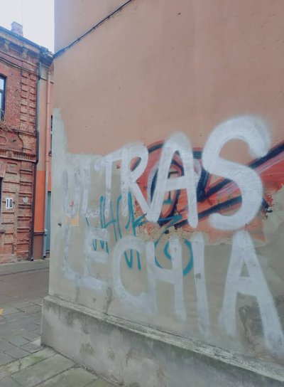 Piešiniai Kaune ant sienų