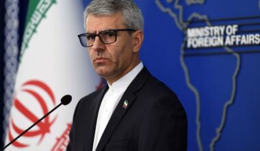 Iranas pabrėžia – jo daugiau nesaisto tarptautinio branduolinio susitarimo ribojimas