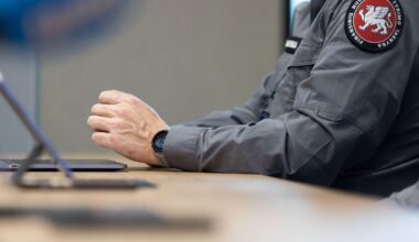 Iš Kremliaus fondo galimai pinigų gavusiems advokatams skirtos 3,1 tūkst. eurų baudos