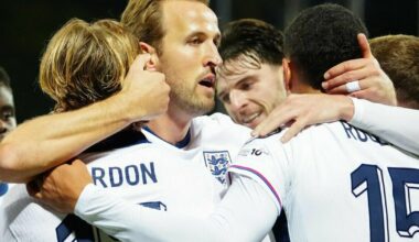 Rygoje latvius sutriuškinę anglai įspūdingai pateko į Pasaulio taurę