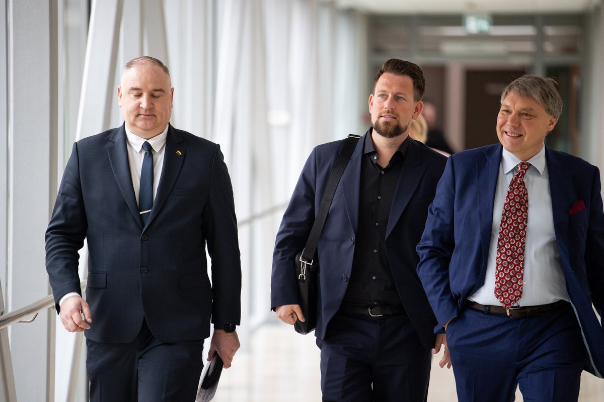 „Nemuno aušros“ gretos retėja: ją palieka Seimo narys Dainius Varnas