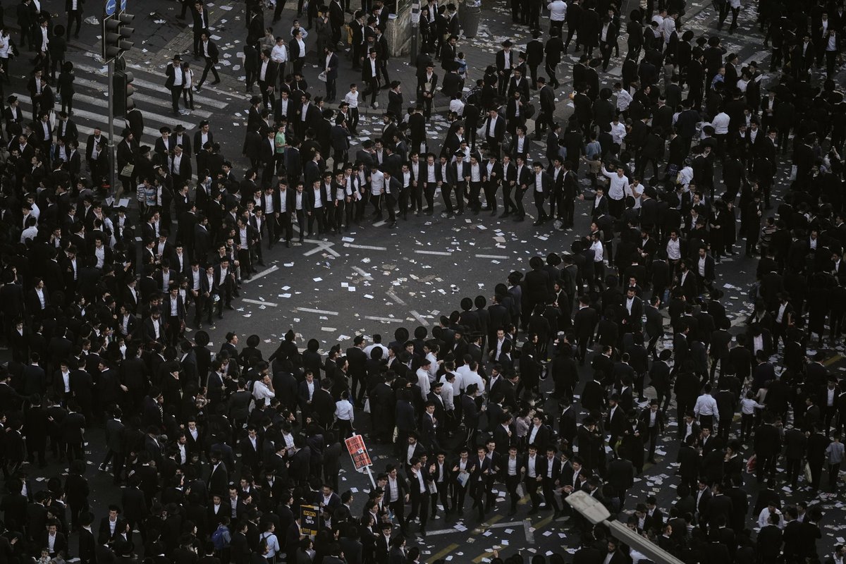 Jeruzalėje – tūkstantinis ultraortodoksų vyrų protestas prieš privalomąją karo tarnybą