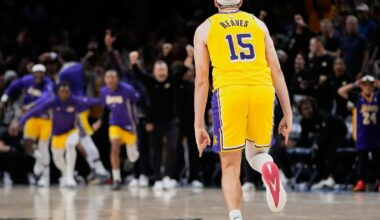 Reavesas paskutinę sekundę išplėšė „Lakers“ pergalę