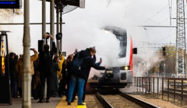 Lietuvą pasiekė naujas elektrinis traukinys; A. Lukašenka sienų uždarymą vadina „beprotiška afera“ - vz.lt
