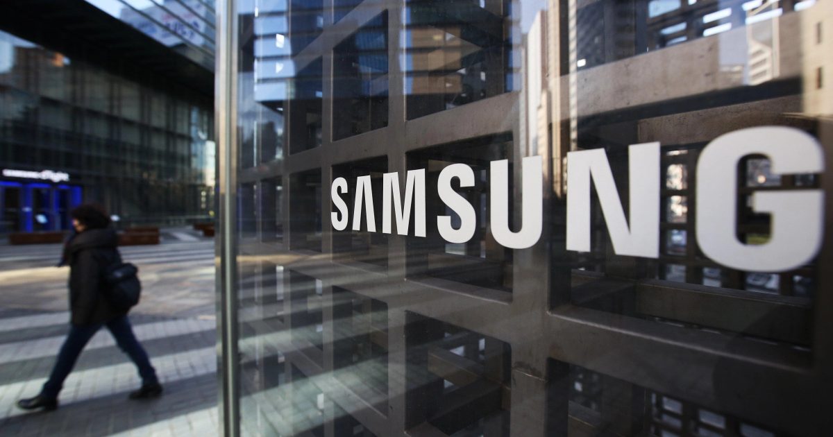Technologijų gigantė atsitiesė: „Samsung“ pelnas šoktelėjo 16%, dirbtinis intelektas uždirbo milijardus