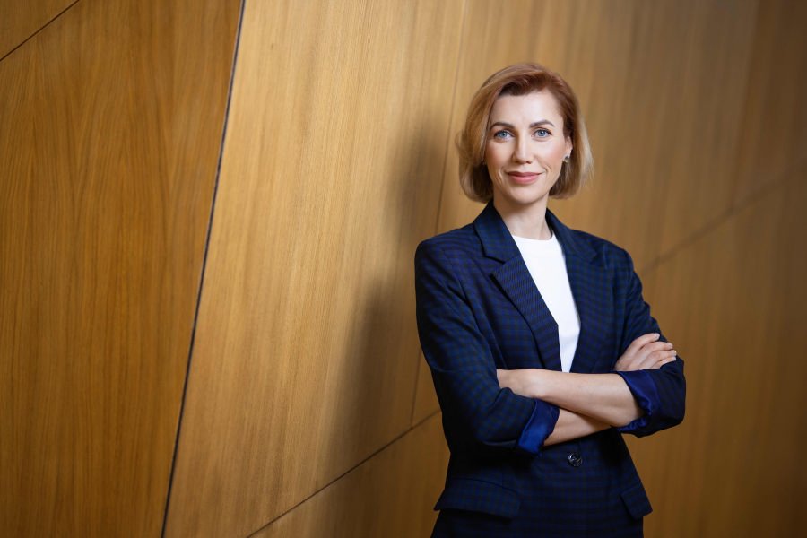 Ką reiškia skirtingi pranešimai prieš atliekant bankinį pervedimą?