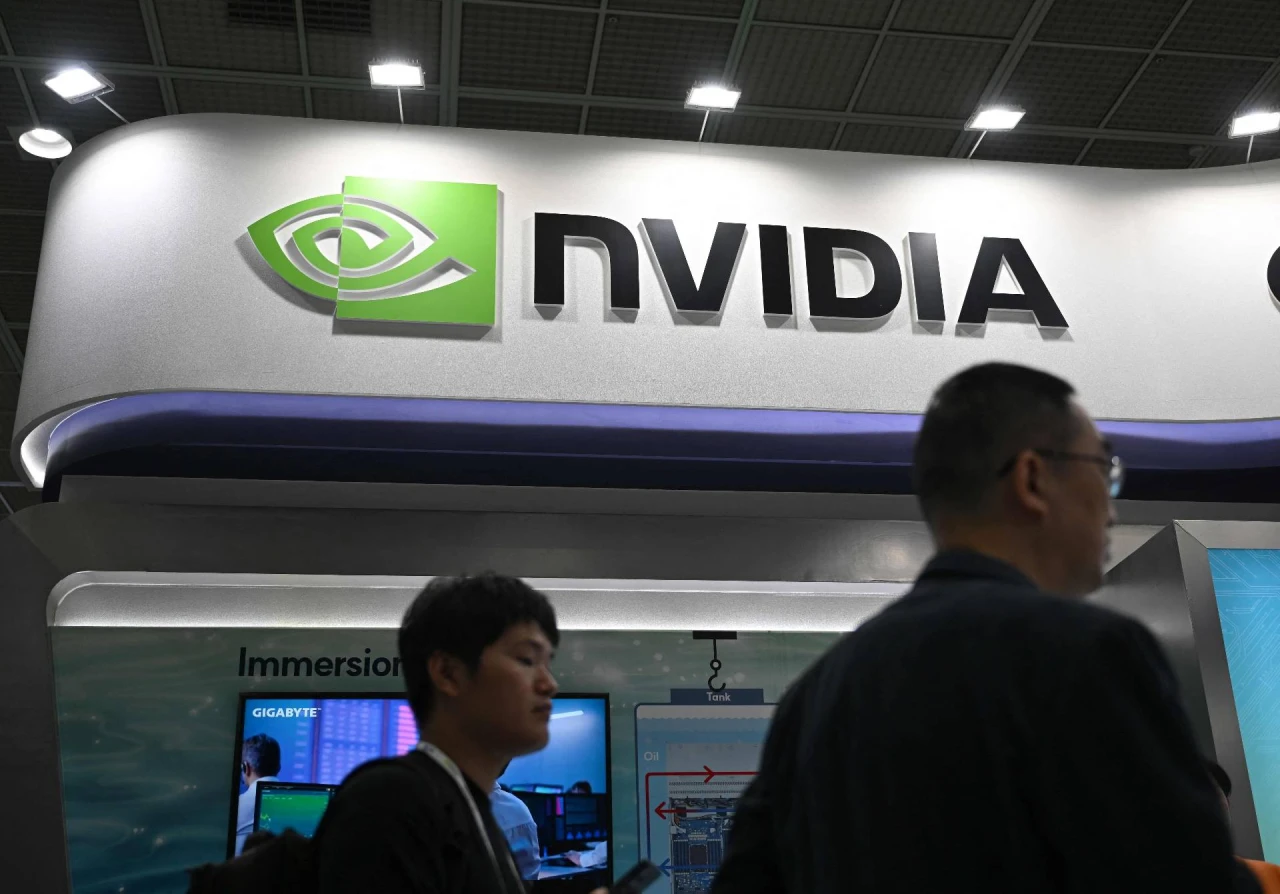 „Nvidia“ vėl muša rekordus: rinkos kapitalizacija perkopė 5 mlrd. USD