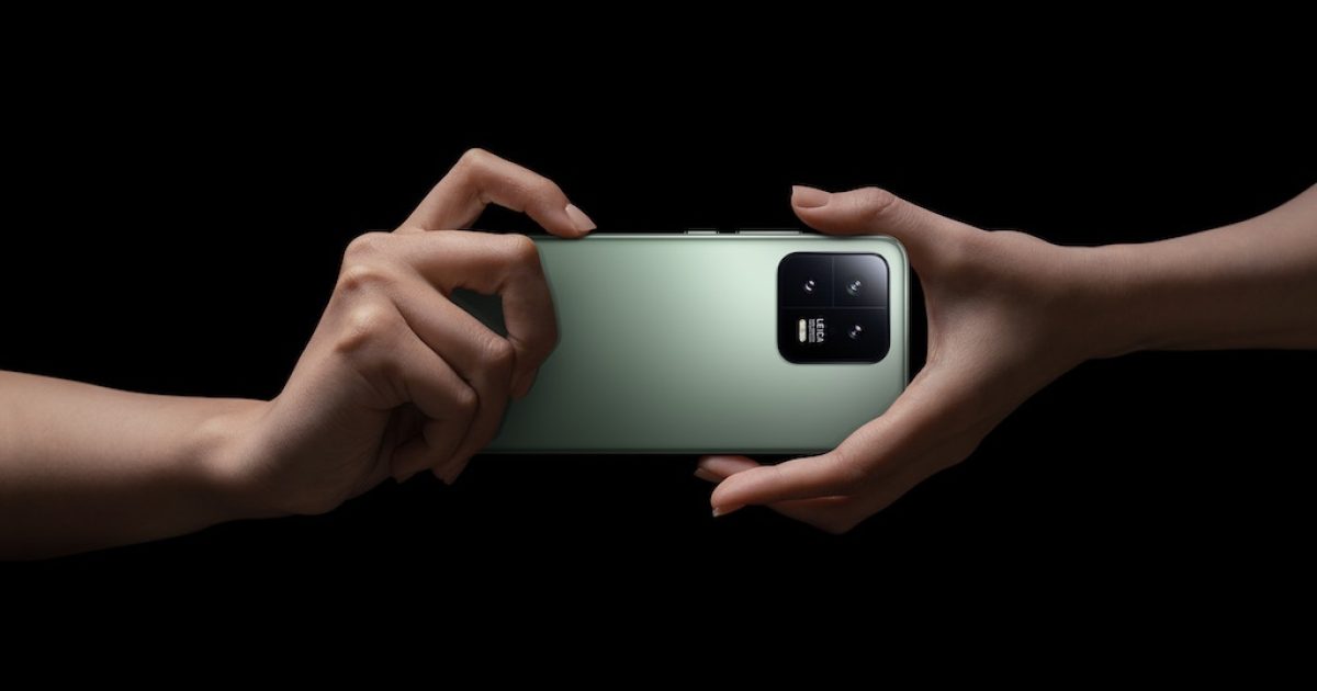 „Xiaomi“ susilaukė grasinimų dėl žeminančių reklamų, „Apple“ ir „Samsung“ ketina imtis teisinių veiksmų