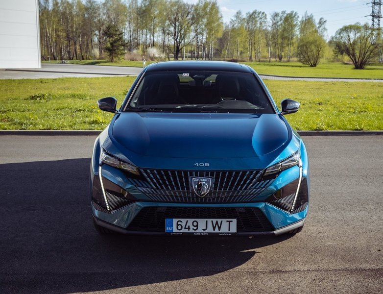 „Peugeot 408“ krosoveris (nuotr. Aivaras Grigelevičius) 1