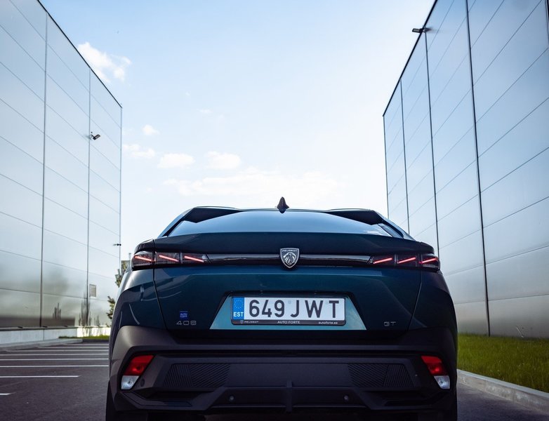 „Peugeot 408“ krosoveris (nuotr. Aivaras Grigelevičius) 42