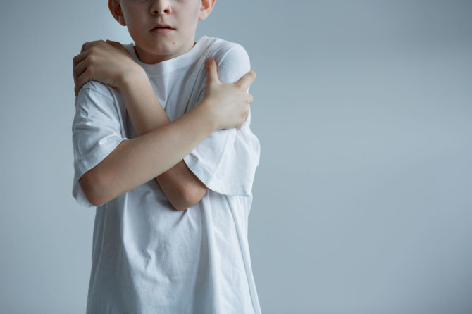 123RF.com nuotr./Išsigandęs berniukas