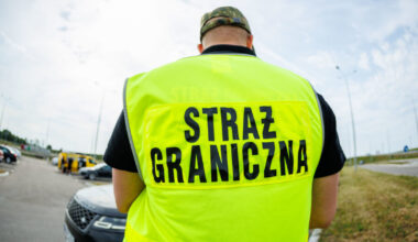 Atlaisvinus suvaržymus, beveik 100 000 jaunų ukrainiečių išvyko iš šalies - 15min.lt