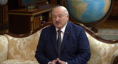 Lukašenka pirmą kartą pademonstravo „Orešnik“ raketų sistemą