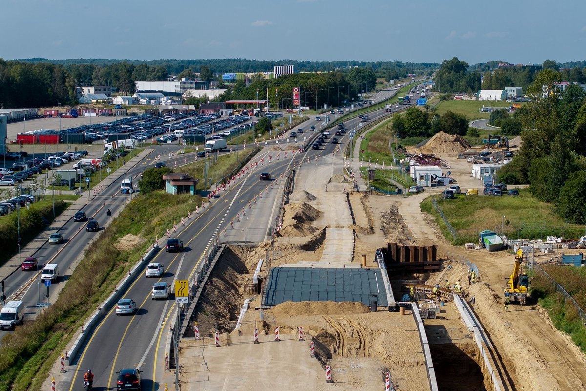 Svarbi informacija vairuotojams: keisis eismo tvarka magistralėje A2 - Delfi