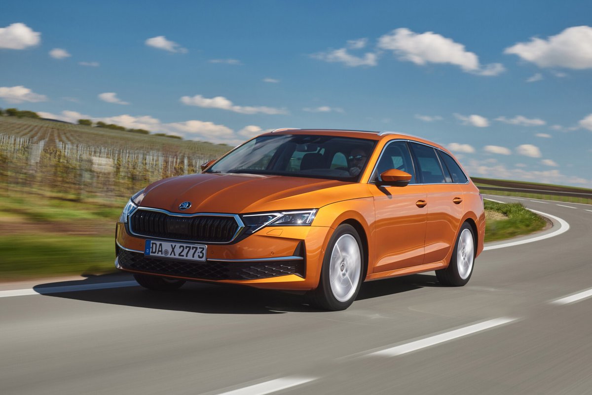 Tyrimas: čekiški automobiliai užkariauja tautiečių širdis – nieko panašaus Lietuvoje dar nėra buvę