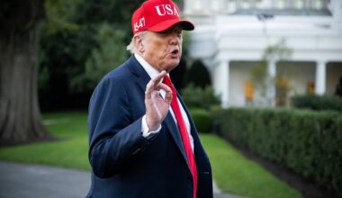 Trumpas paragino įkalinti demokratus – Čikagos merą ir Ilinojaus gubernatorių