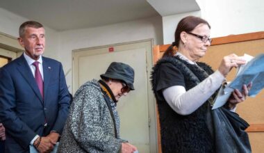 Pirminiai rezultatai: Čekijos parlamento rinkimuose pirmauja buvusio premjero milijardieriaus partija