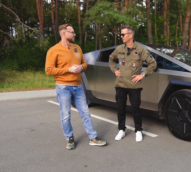 „e-Gazas-Dugnas“ išbandytas „Tesla Cybertruck“ (nuotr. stop kadras) 10