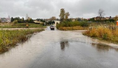 Vilniaus rajono gyventojai šaukiasi pagalbos ir valdžios dėmesio: „Tik stipriau palyja ir vėl plaukiam“