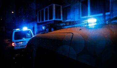 Kaune pasidarbavo vagys: išdaužė langą ir išnešė brangenybes