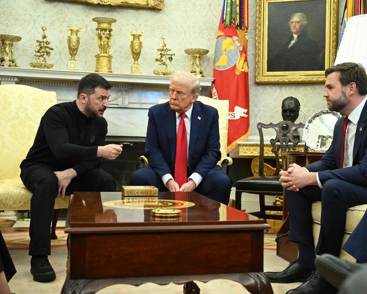 V. Zelenskis, D. Trumpas, J.D. Vance'as (nuotr. SCANPIX) 32