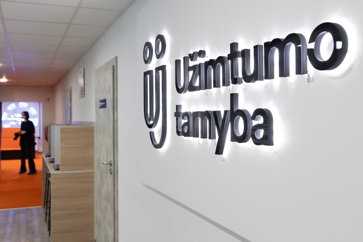 Išnagrinėjo, kieno atlyginimai augo sparčiausiai: daugiau nei dvigubas augimas per 6 metus