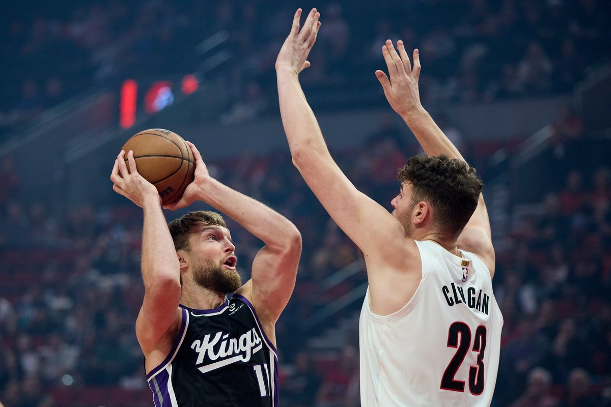 Sabonis pristigo taiklumo, o „Kings“ dramatiškai pralaimėjo Portlande