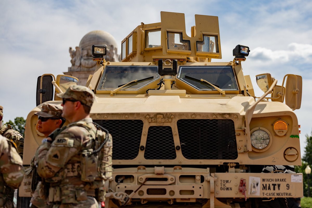 Gubernatorius: Trumpas Oregone dislokuoja Kalifornijos nacionalinės gvardijos karius