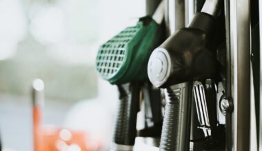 Dyzelinas ar benzinas: dyzelinių automobilių era baigėsi, naujausi skaičiavimai verčia susimąstyti