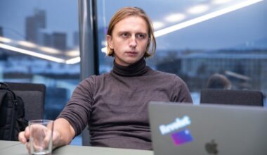 „Revolut“ įkūrėjas milijardierius persikėlė iš Jungtinės Karalystės