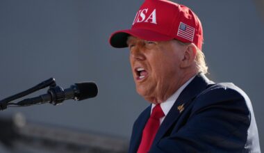 Egipto prezidentas: Trumpas „nusipelno Nobelio taikos premijos“ - Delfi