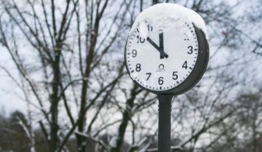Persuksime laikrodžius: Lietuvoje atšaukiamas vasaros laikas